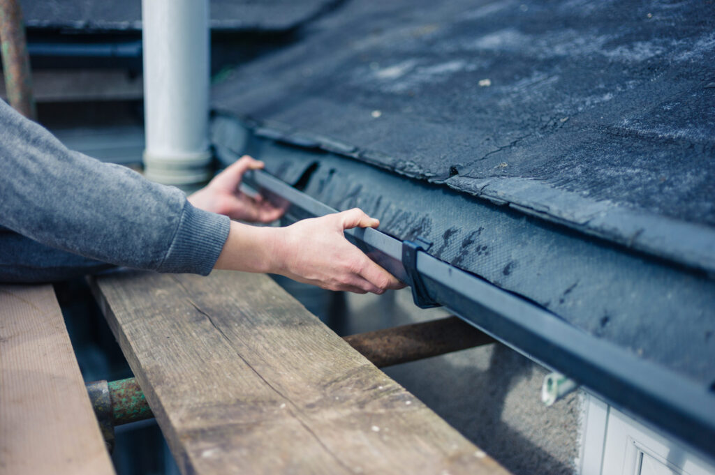 Man setting Gutter